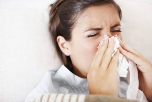 Viêm mũi xoang xuất tiết gây nhiều khó chịu cho người bệnh