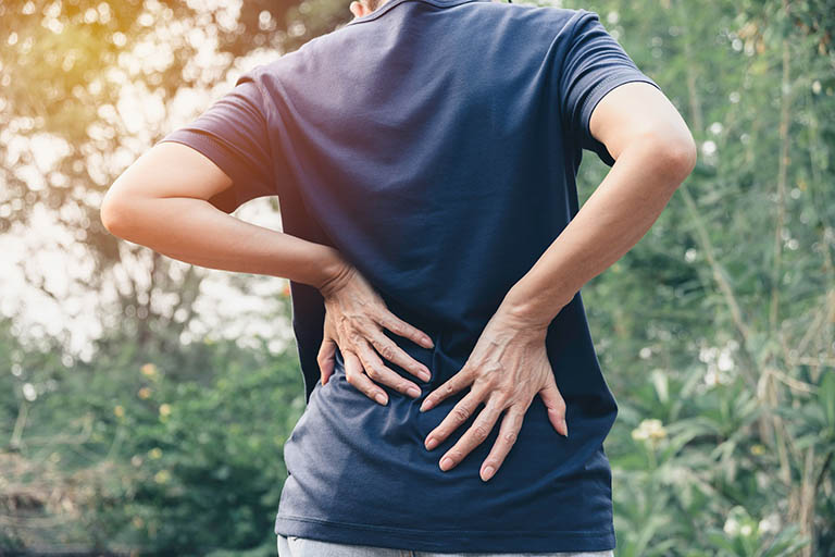 Cách chữa đau lưng tại nhà