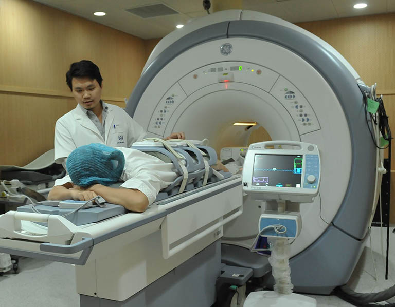 MRI thoát vị đĩa đệm