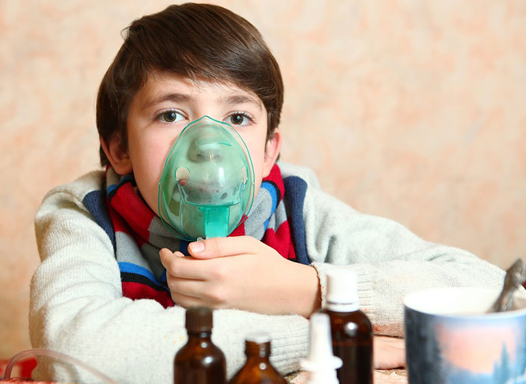 Viêm thanh quản ở trẻ em thường gây hẹp đường thở