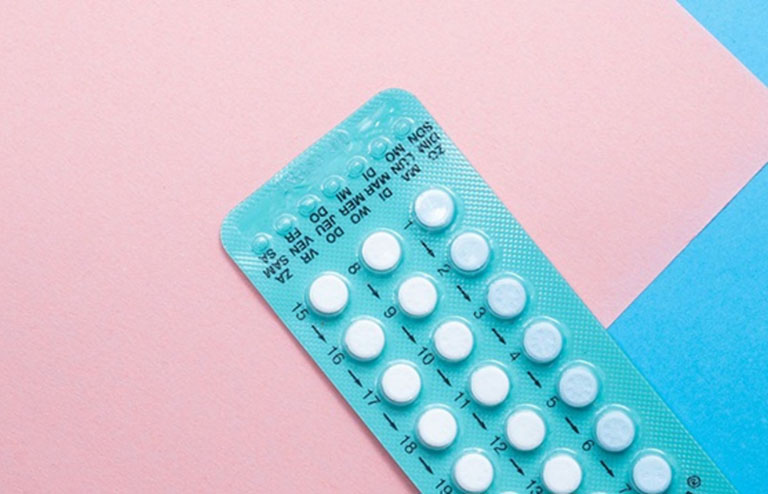 Thuốc tránh thai chứa estrogen và progestin
