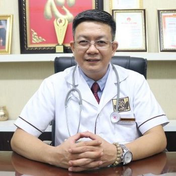 [VNE đưa tin] Lương y Đỗ Minh Tuấn nhận danh hiệu Tinh hoa y học cổ truyền﻿